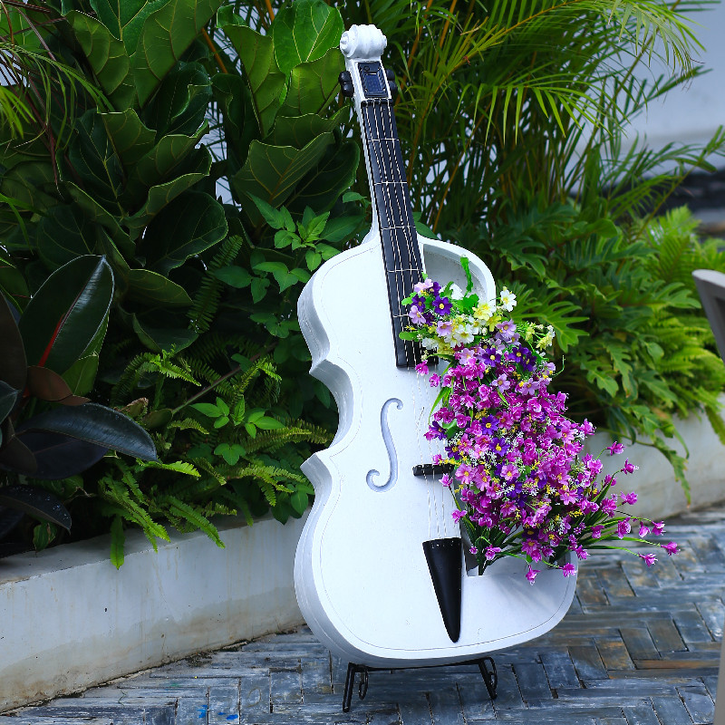 Cello-Shaped Garden Statue Lar - Resin Art Wedding Gift recension och pris
